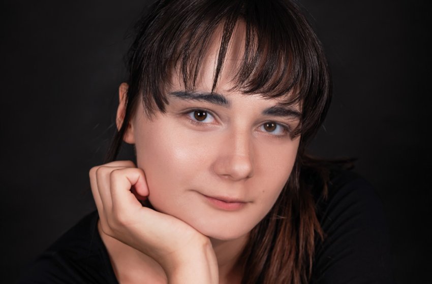 Victoria Andres from London