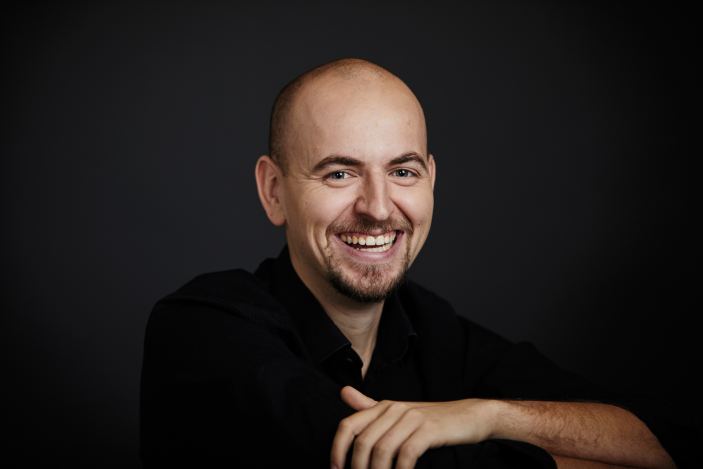 Oliver Weiss | Photos © 2017 Nils Schwarz