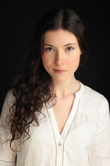 © The Broadway Studio