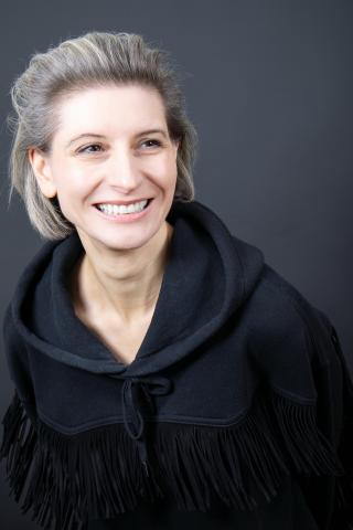 Julia Nika Neviandt - French