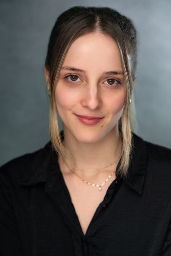 Esther de Portafax - English